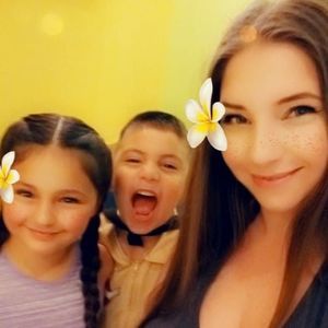 Meet your Posher, Cabral